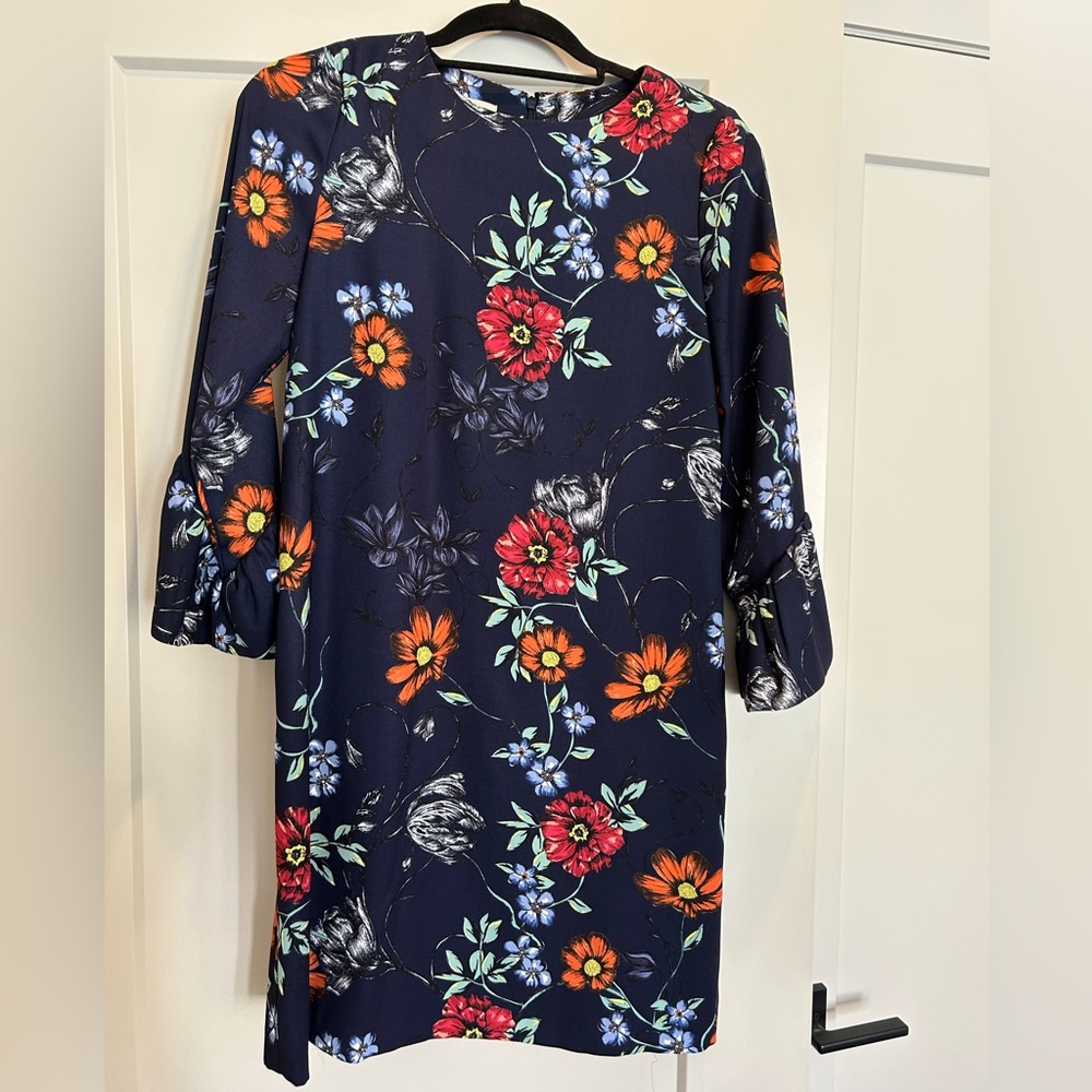 HOBBS floral shift dress.